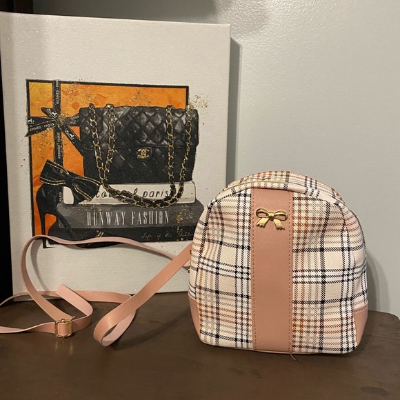 LAST ONE! Emily backback - Picture 8 of 10